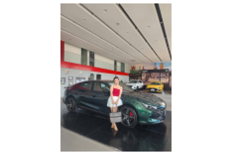 Xe VIP 4 chỗ Bàu Bàng